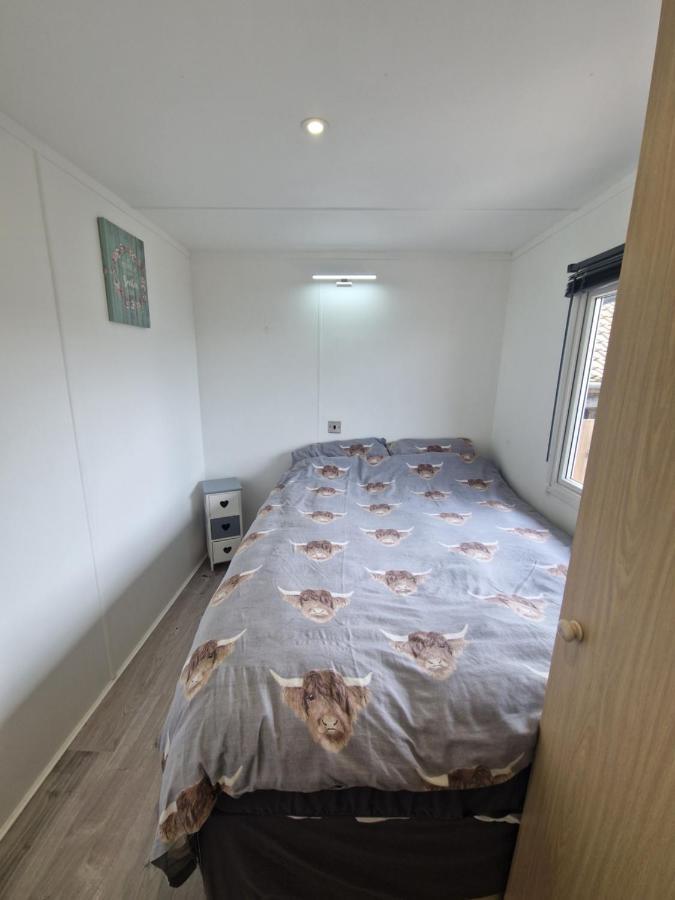 Featheredge Corner Lodge Wells Extérieur photo