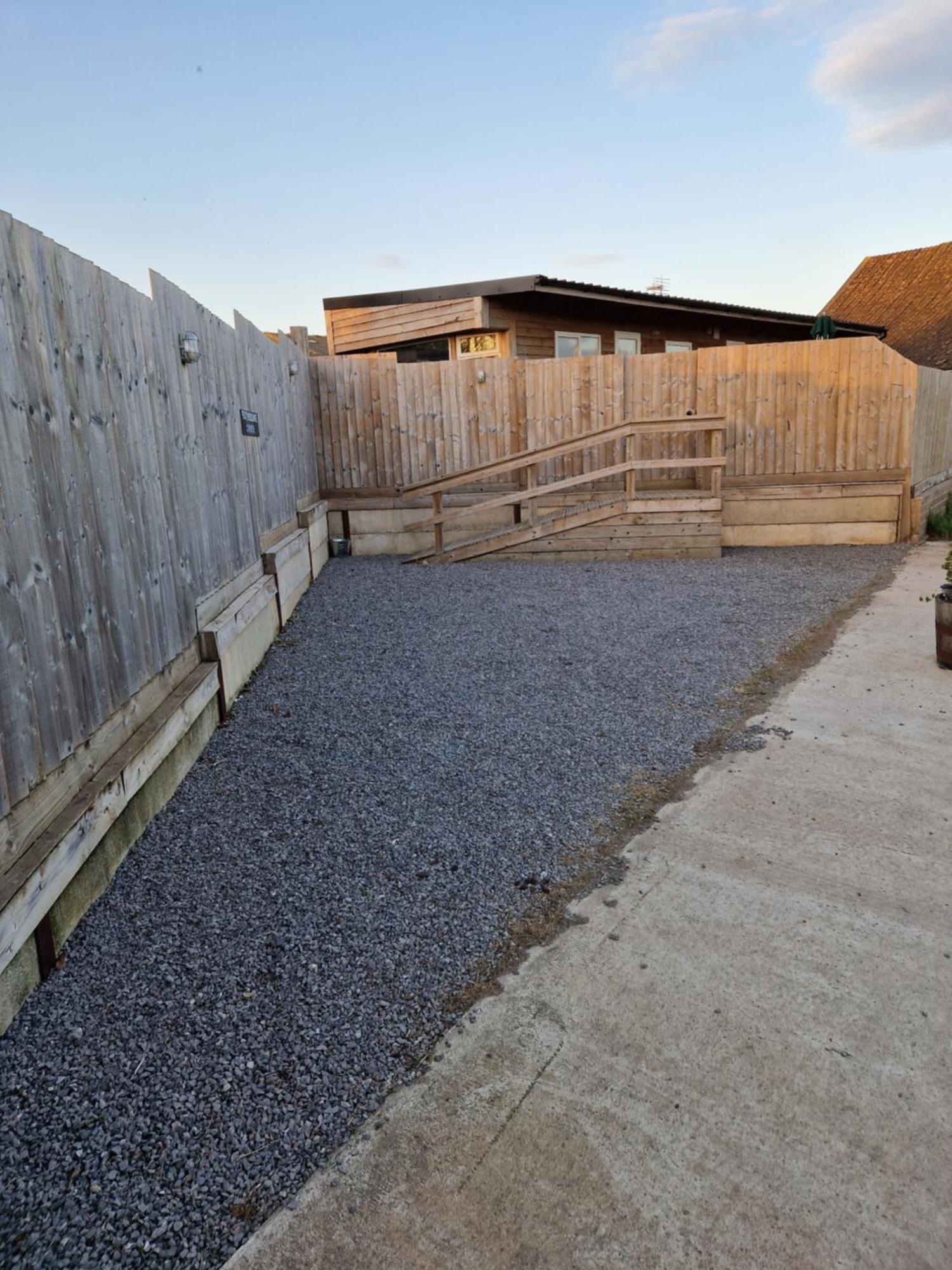 Featheredge Corner Lodge Wells Extérieur photo